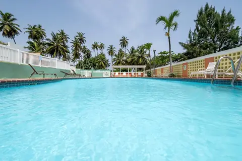 Community pool wide — Penthouse El Mirador, Isabela, Puerto Rico